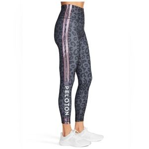 Grey cheetah 7/8th leggings with peloton